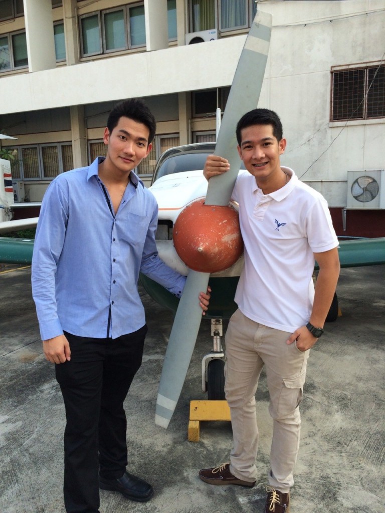 เข้าการบินพลเรือนพามาดูเครื่องบิน